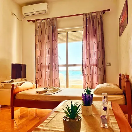 Apartment Emperius Rentroom